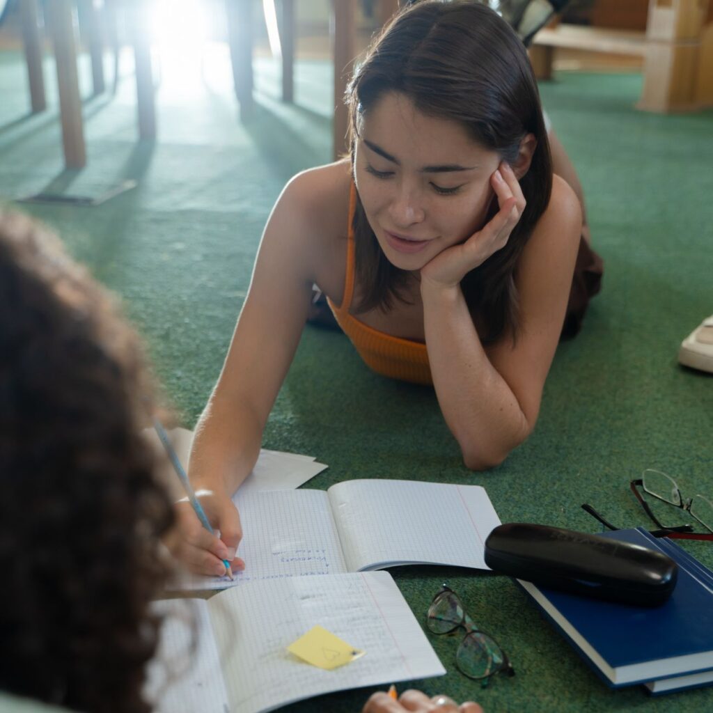 Ahorro en educación: opciones para financiar tus estudios 1 pexels photo 9489923
